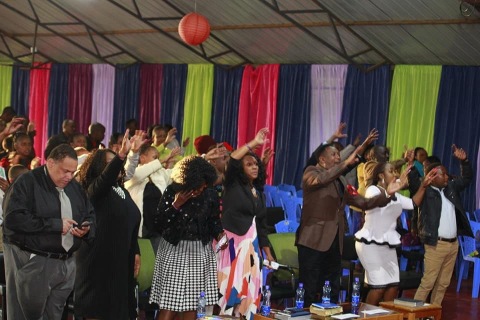 1a1766d227a77653-photo