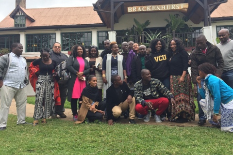 5436eef9c12ffb39-photo