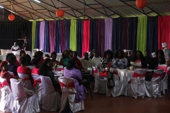 90743e9457415a4d-photo